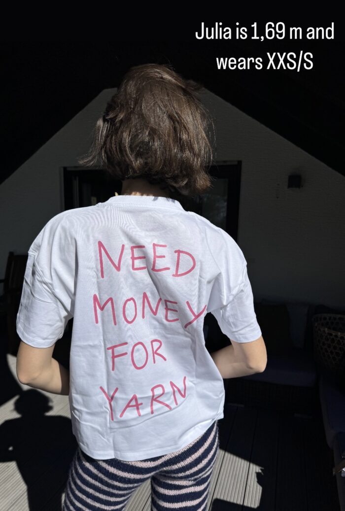 T-Shirt "NEED MONEY FOR YARN" – Bild 7