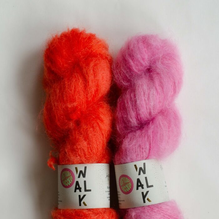 Yarn Set "BONBON SWEATER / SLIPOVER" - Image 2